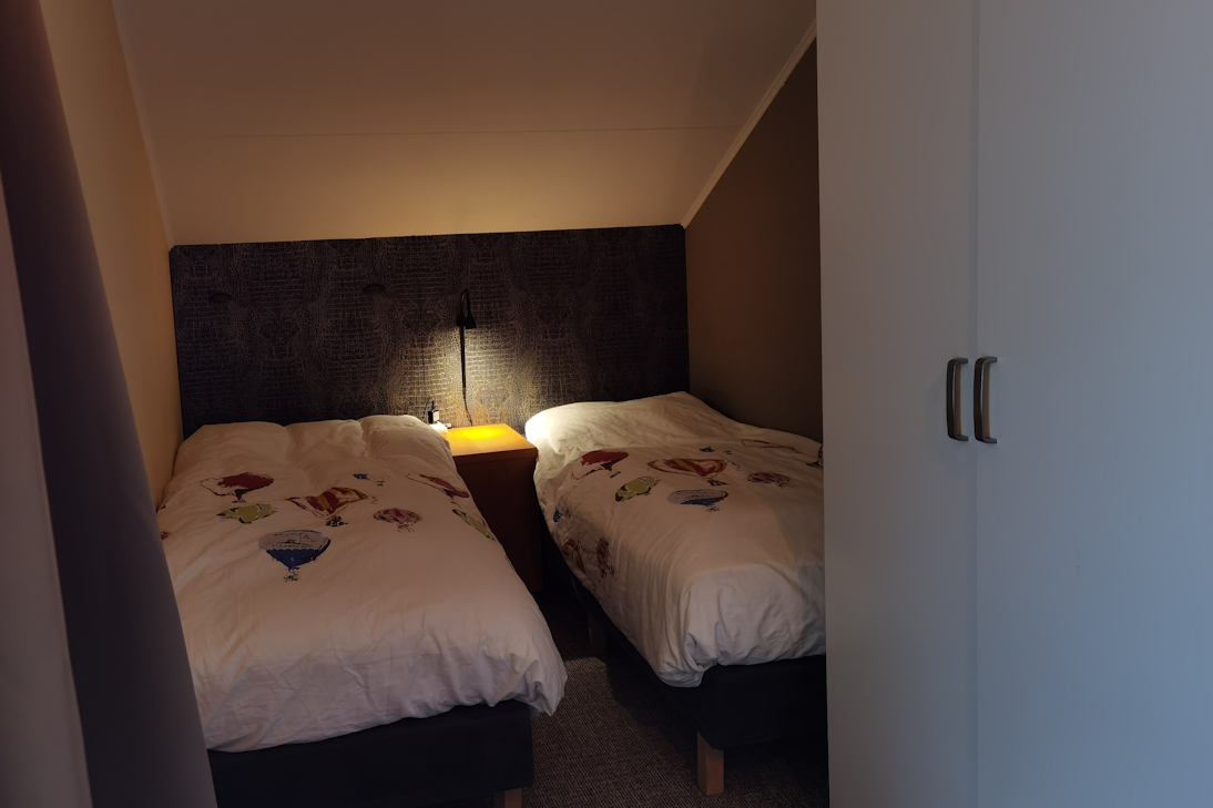 Kleine slaapkamer boven - slaapgedeelte Kleine slaapkamer boven - slaapgedeelte