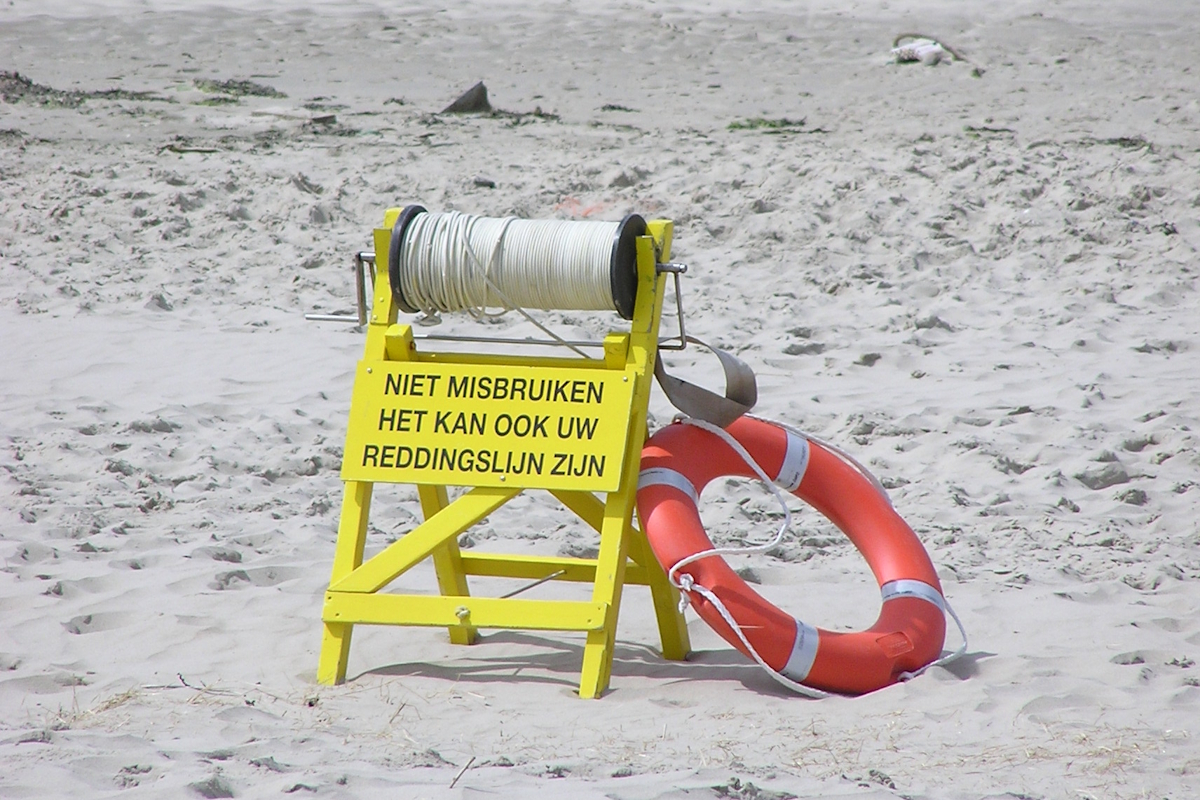 Reddingslijn van de strandbewaking